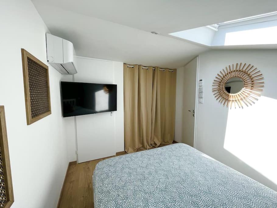 לה-גרו-דו-רואה Duplex Centre Ville - 50M De La Plage - Clim - Garage - Netflix מראה חיצוני תמונה